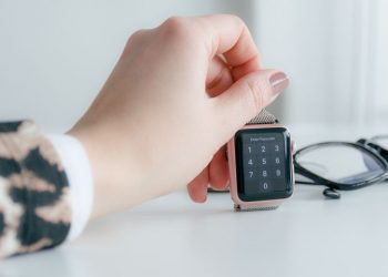 Smartwatch with Camera